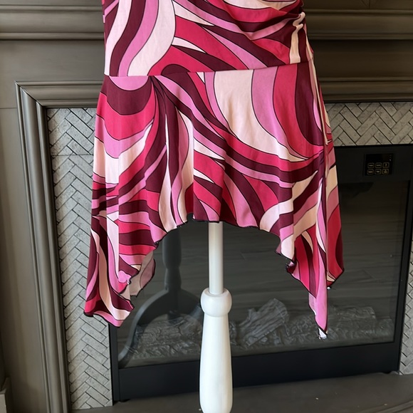 • Suzie Where patterned top, M • - Picture 3 of 6